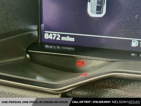 Certified 2025 Nissan Z Performance w/ Floor Mat Package image 12