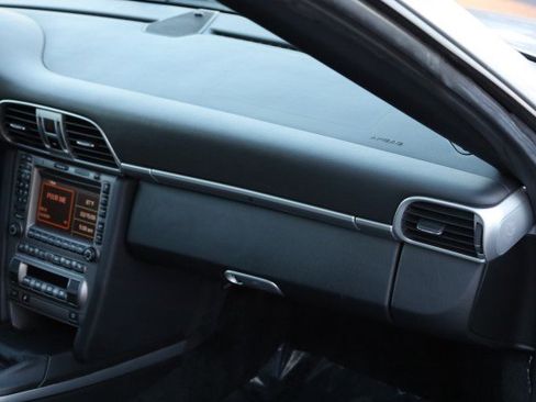 Used 2006 Porsche 911 Carrera S image 39