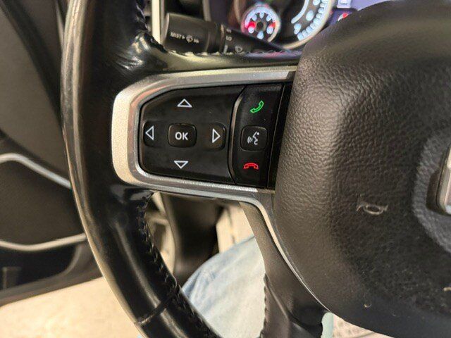 Used 2022 RAM 1500 Laramie w/ Off Road Group AWD/4WD image 50