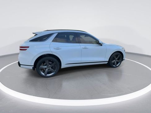 Used 2025 Genesis GV70 3.5T Sport w/ Sport Advanced Package image 13