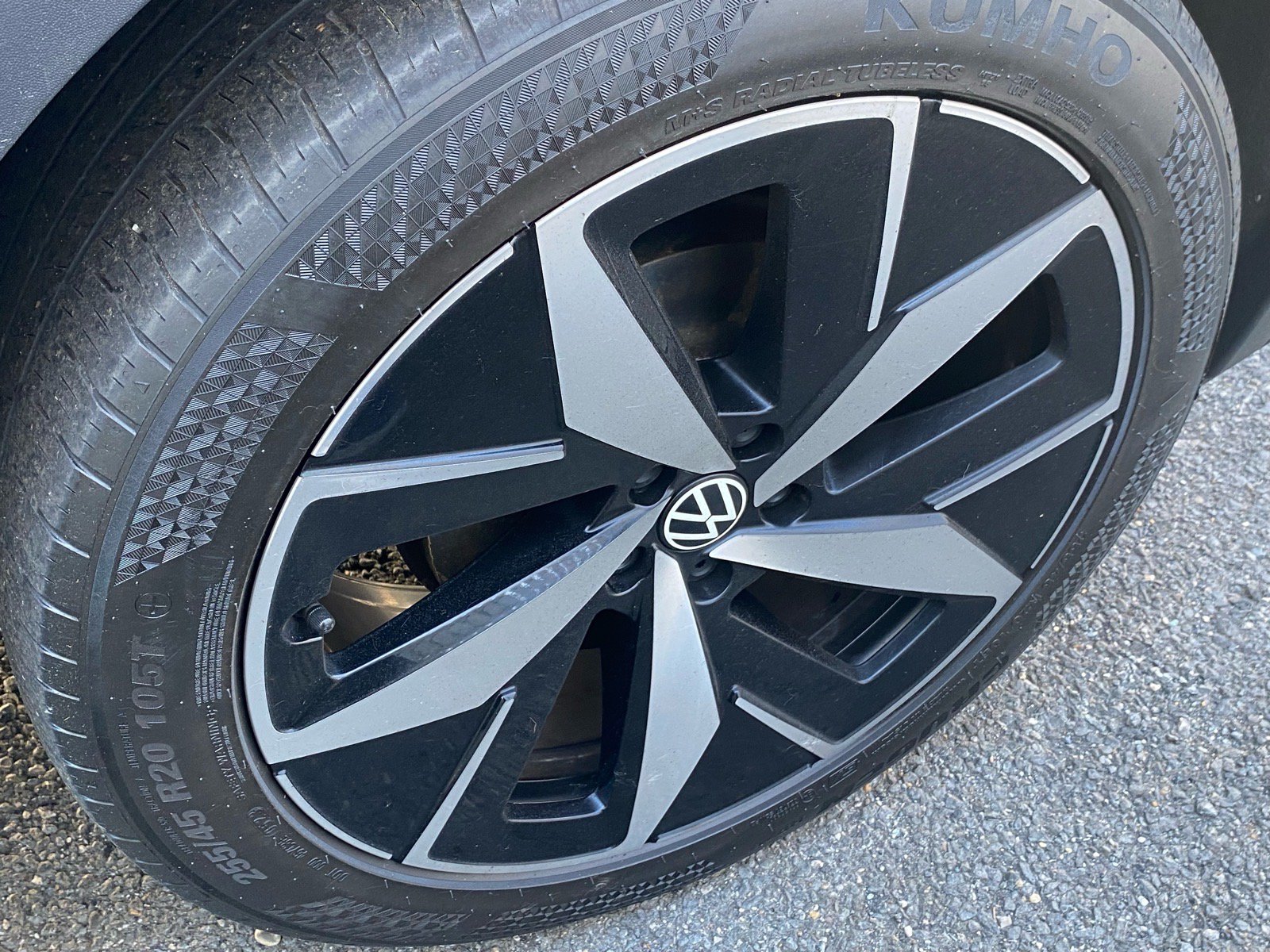 Used 2023 Volkswagen ID.4 Pro S RWD image 20