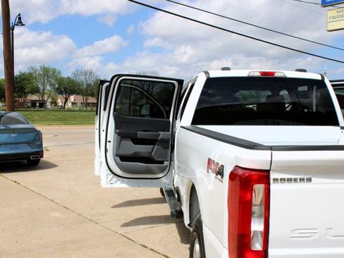 Used 2025 Ford F250 XLT AWD/4WD image 34