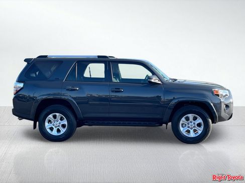 Certified 2024 Toyota 4Runner SR5 Premium w/ Moonroof Package AWD/4WD image 8