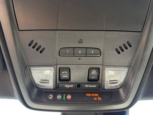 Used 2023 Cadillac XT4 Sport w/ Trailering Package AWD/4WD image 17