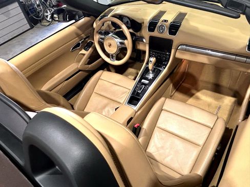 Used 2014 Porsche Boxster S image 40