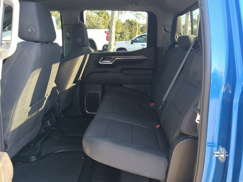 Used 2022 Chevrolet Silverado 1500 LT w/ Convenience Package II image 14