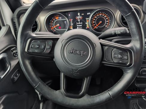 Used 2018 Jeep Wrangler Unlimited Sport S image 23
