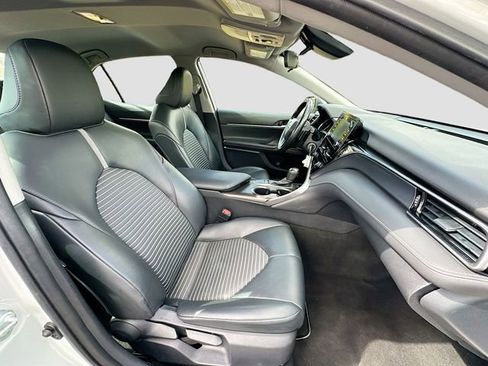 Used 2023 Toyota Camry SE image 25