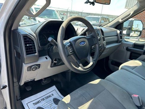 Used 2018 Ford F250 XL w/ Power Equipment Group RWD image 29