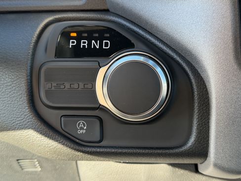 New 2026 RAM 1500 Express image 23