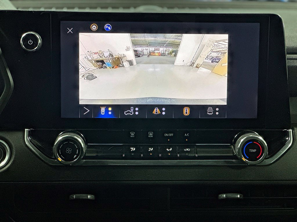 Used 2024 Chevrolet Colorado Trail Boss w/ Technology Package AWD/4WD image 6