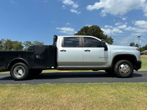Used 2021 Chevrolet Silverado 3500 W/T w/ WT Convenience Package AWD/4WD image 1