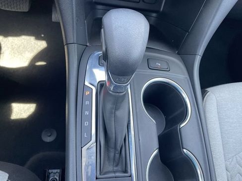 Used 2023 Chevrolet Equinox LT w/ Driver Convenience Package AWD/4WD image 15