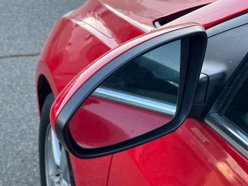 Used 2016 Chevrolet Cruze LT image 19