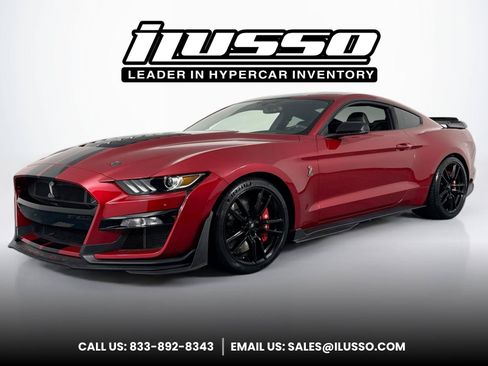 Used 2020 Ford Mustang Shelby GT500 w/ Technology Package RWD image 1