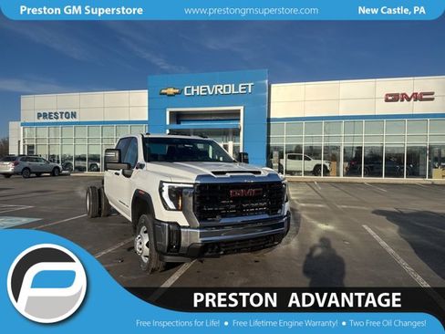 New 2026 GMC Sierra 3500 Pro w/ Convenience Package image 1