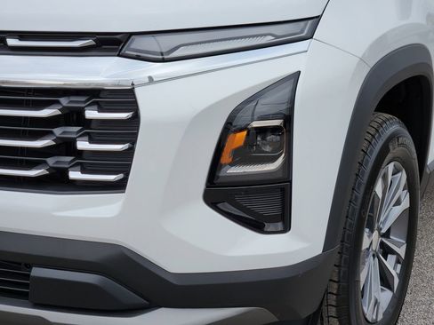 New 2026 Chevrolet Equinox LT image 10