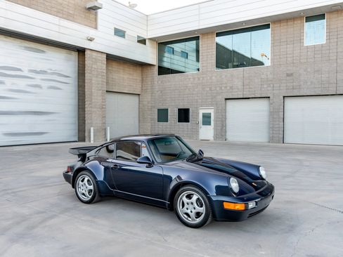 Used 1992 Porsche 911 Turbo RWD image 22