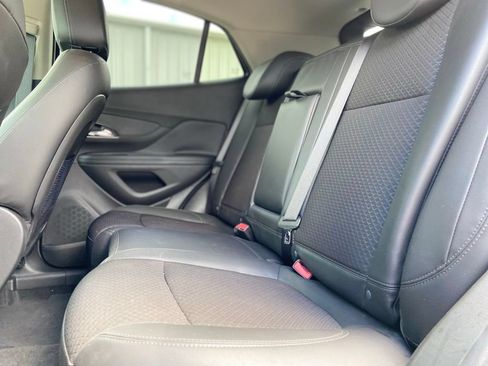 Used 2020 Buick Encore Preferred w/ Safety Package FWD image 18