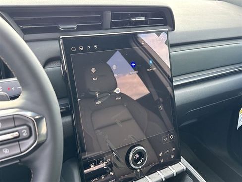 New 2026 GMC Terrain AT4 w/ LPO, Floor Liner Package image 17