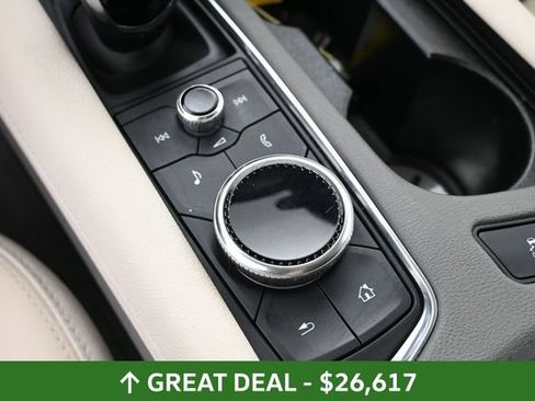 Used 2021 Cadillac XT5 Premium Luxury w/ LPO, Floor Liner Package AWD/4WD image 25