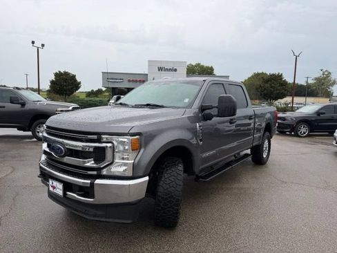 Used 2021 Ford F250 XL w/ STX Appearance Package AWD/4WD image 3