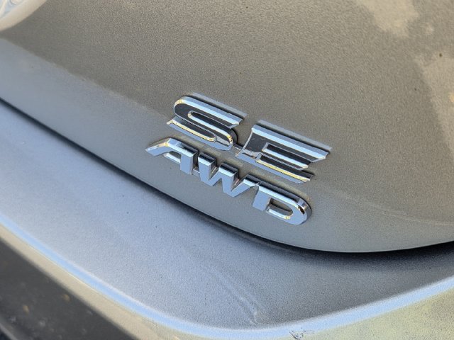 Certified 2021 Toyota Camry SE w/ Cold Weather Package AWD/4WD image 6