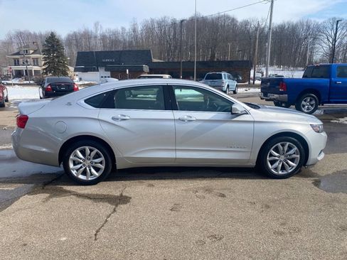 Used 2016 Chevrolet Impala LT w/ Convenience Package image 6