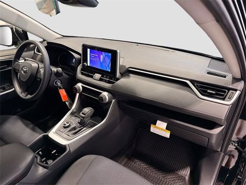 New 2025 Toyota RAV4 LE image 25