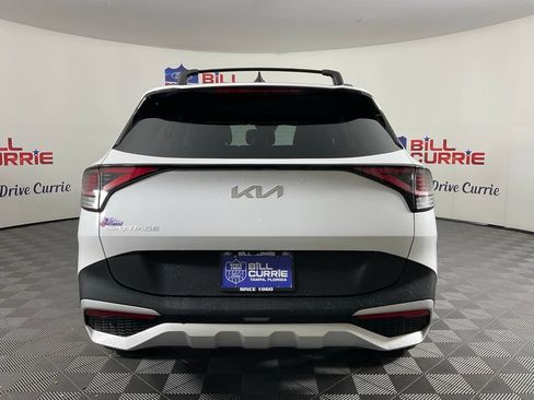 Used 2025 Kia Sportage EX w/ Premium Package FWD image 4