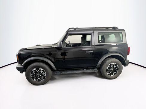 Used 2025 Ford Bronco 2-Door AWD/4WD image 8