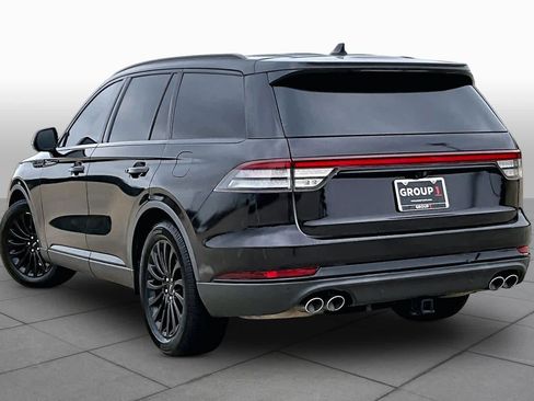 Used 2020 Lincoln Aviator Reserve w/ Equipment Group 201A RWD image 11