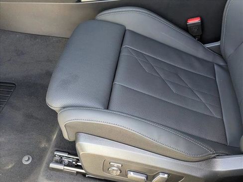 New 2026 BMW X3 xDrive30 w/ Premium Package image 4