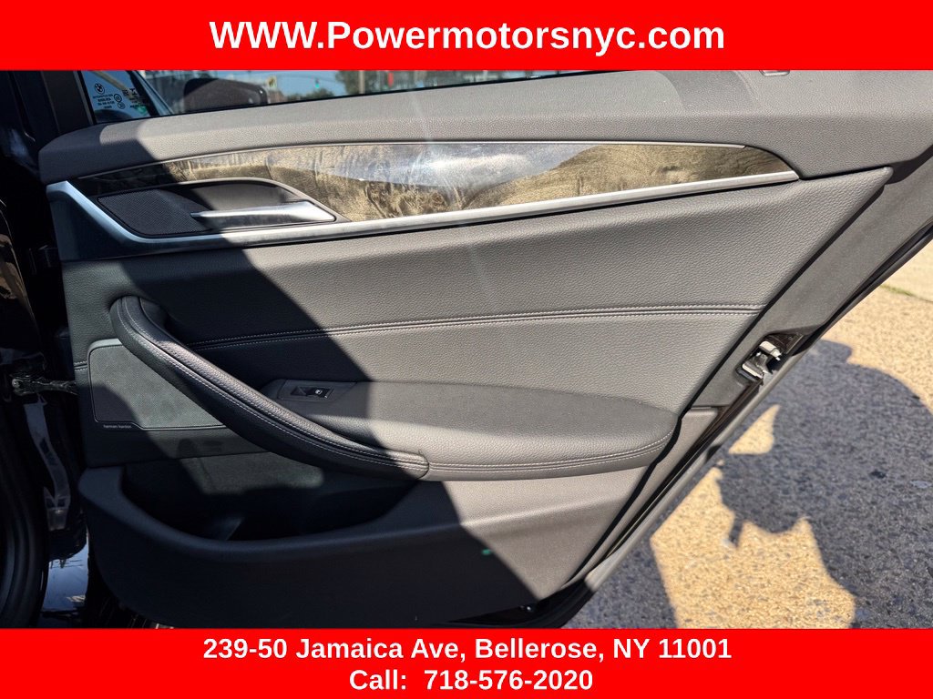 Used 2019 BMW 540i xDrive w/ M Sport Package AWD/4WD image 31