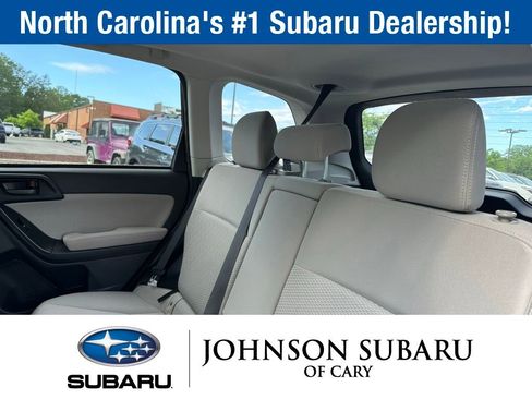 Used 2014 Subaru Forester 2.5i Premium w/ Popular Package #1 AWD/4WD image 19