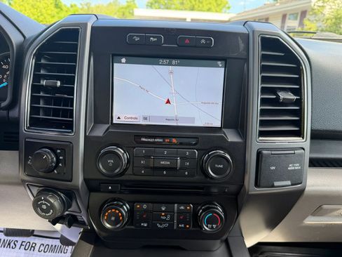 Used 2018 Ford F150 XLT w/ Equipment Group 302A Luxury AWD/4WD image 22