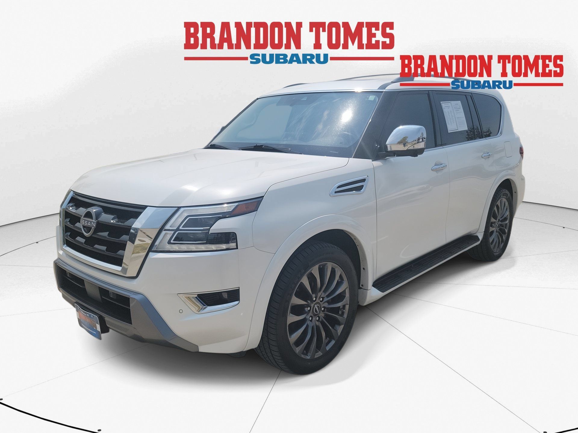 Used 2023 Nissan Armada Platinum w/ Captain's Chairs Package RWD image 1
