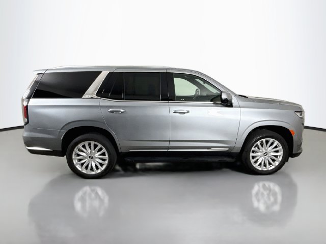 Used 2024 Cadillac Escalade Luxury AWD/4WD image 9