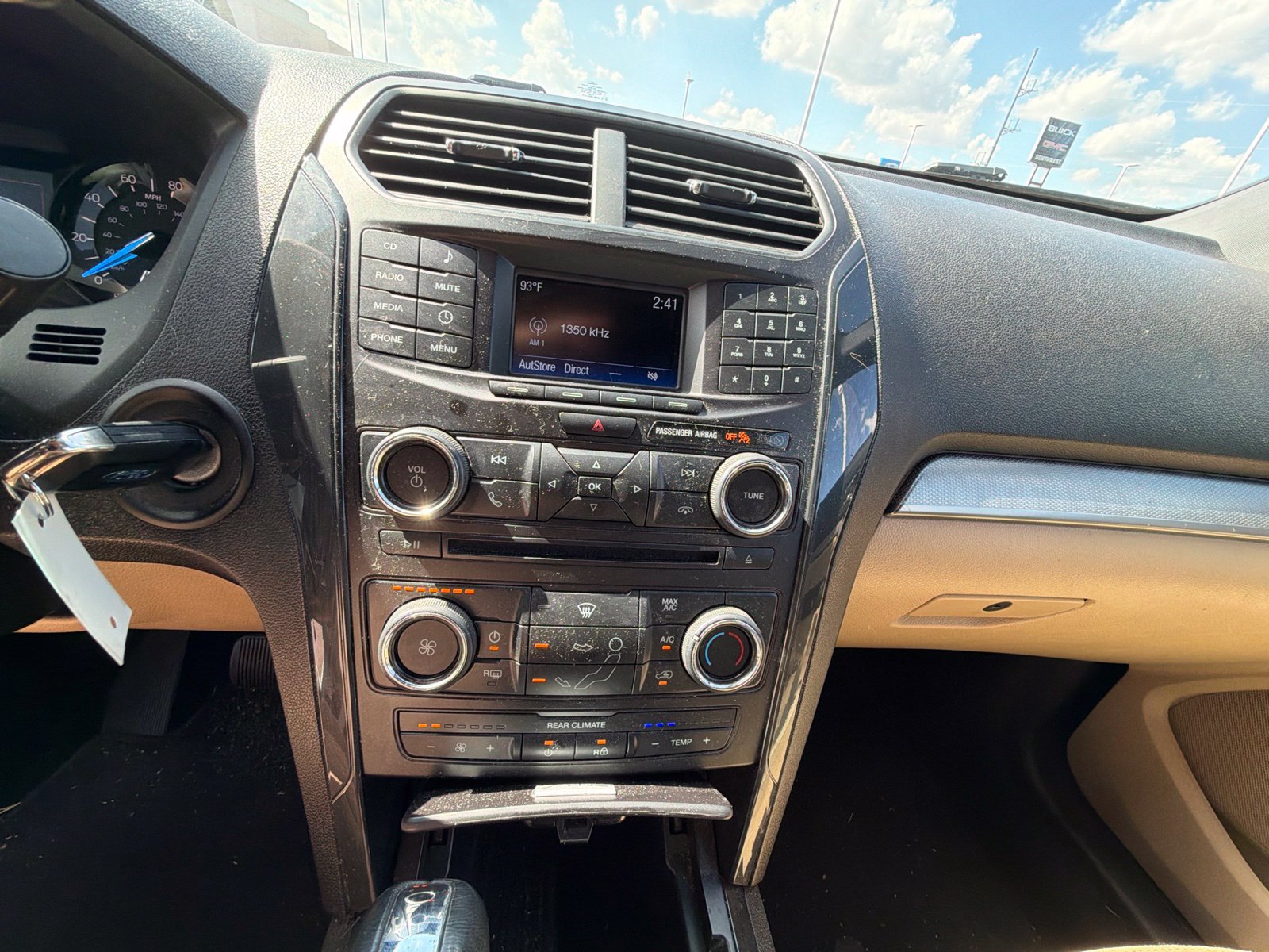 Used 2017 Ford Explorer FWD image 9