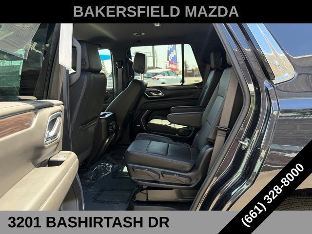 Used 2024 Chevrolet Tahoe LT w/ Luxury Package RWD image 11