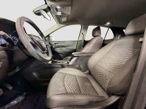Used 2020 Chevrolet Equinox LT FWD image 22