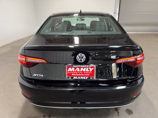 Used 2021 Volkswagen Jetta SE FWD image 4