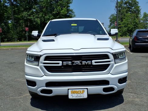 Used 2023 RAM 1500 Laramie AWD/4WD image 2
