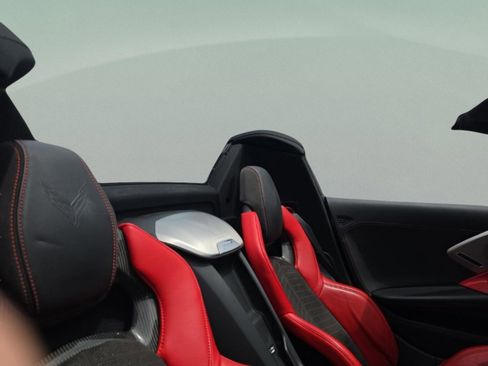 Used 2020 Chevrolet Corvette Stingray Preferred Conv w/ 2LT Preferred Equipment Group RWD image 22