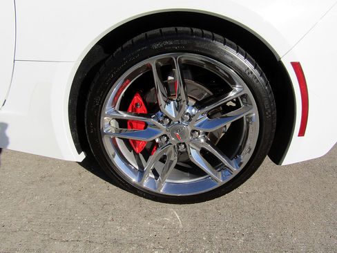 Used 2014 Chevrolet Corvette Stingray Convertible w/ 3LT Preferred Equipment Group image 24