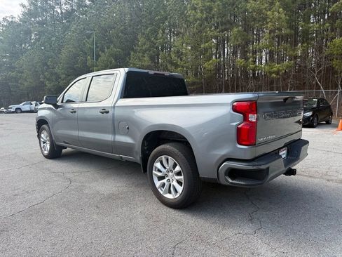 Used 2020 Chevrolet Silverado 1500 Custom w/ Custom Value Package image 5