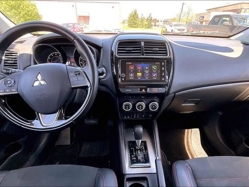 Used 2019 Mitsubishi Outlander Sport GT AWD/4WD image 14