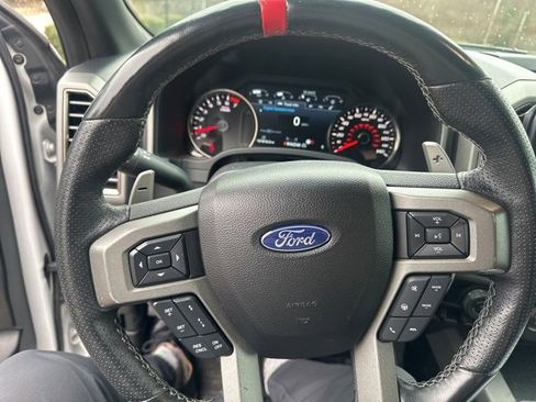 Used 2018 Ford F150 Raptor w/ Equipment Group 802A Luxury image 12