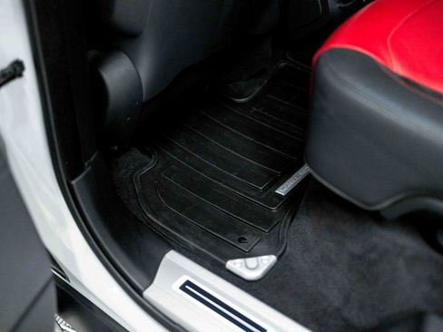 Used 2022 Land Rover Range Rover Sport SVR AWD/4WD image 49