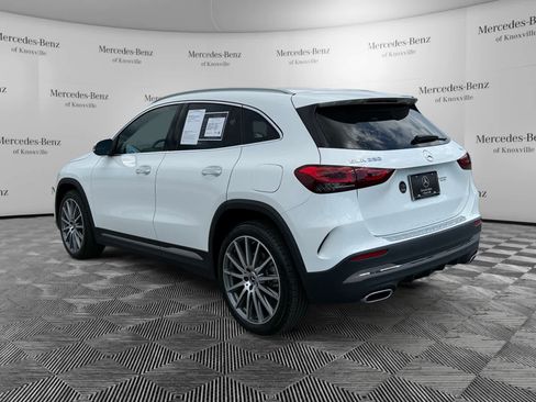 Certified 2021 Mercedes-Benz GLA 250 4MATIC image 7